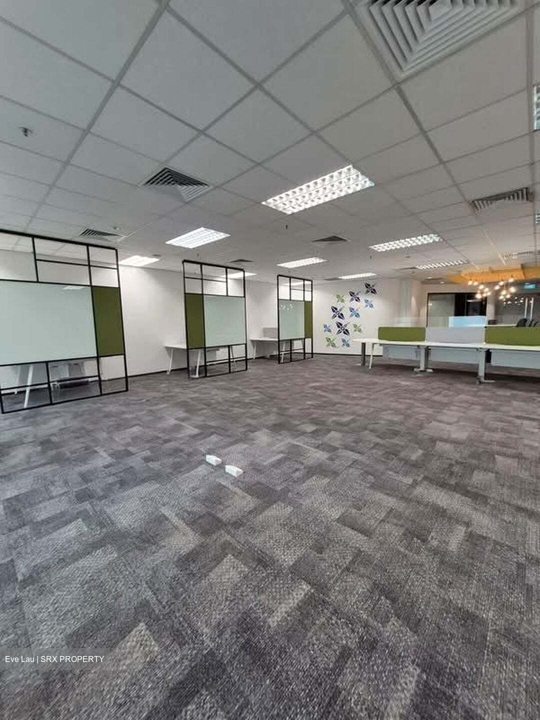 Oue Downtown (D1), Office #539403251